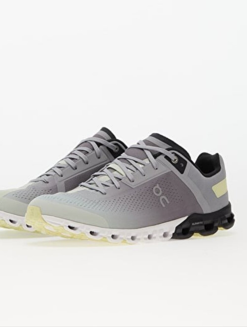 On Cloudflow Road Running Athletic Comfort Sport Active Trainers Men's Size 8.5